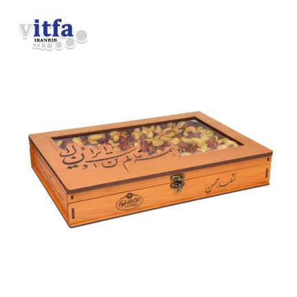 Nuts with Traditional Box