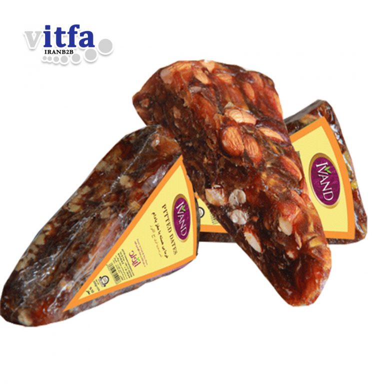 pitted-dates-with-almond-ivand