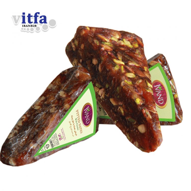 pitted-dates-with-pistachue-ivand