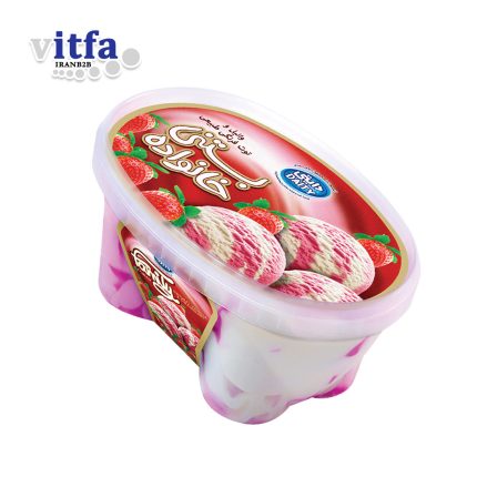 family-size-strawberry-ice-cream