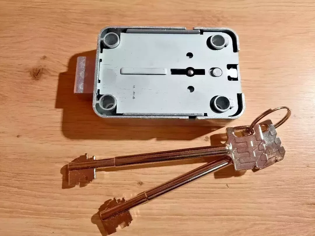 s-l1600 DORMAKABA 71111 VDS 1 Safe Lock With 2 Keys 120mm - Image 1