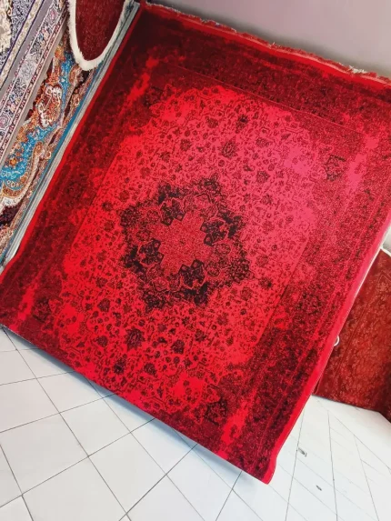 Persian Rug – Red Medallion Design